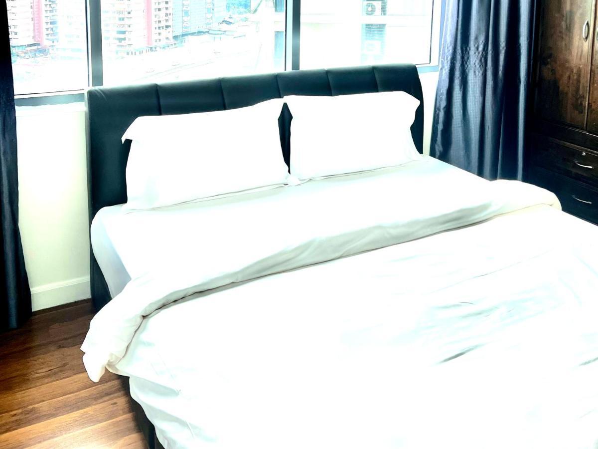 Summer Suites Klcc By Whollmark กัวลาลัมเปอร์ ภายนอก รูปภาพ